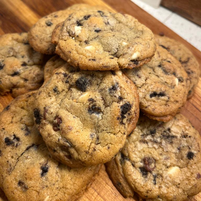 Cookies & Cream Cookies (6 Pack)